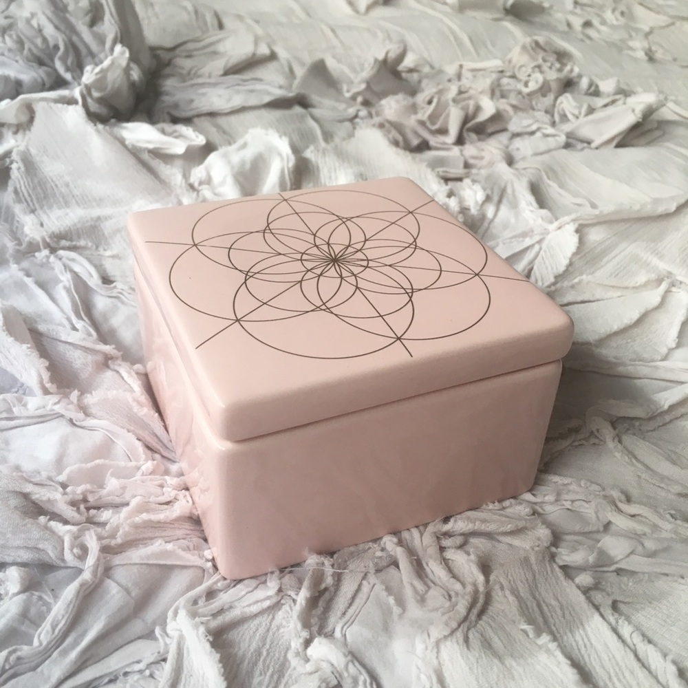 Fringe Studio pink ceramic box
